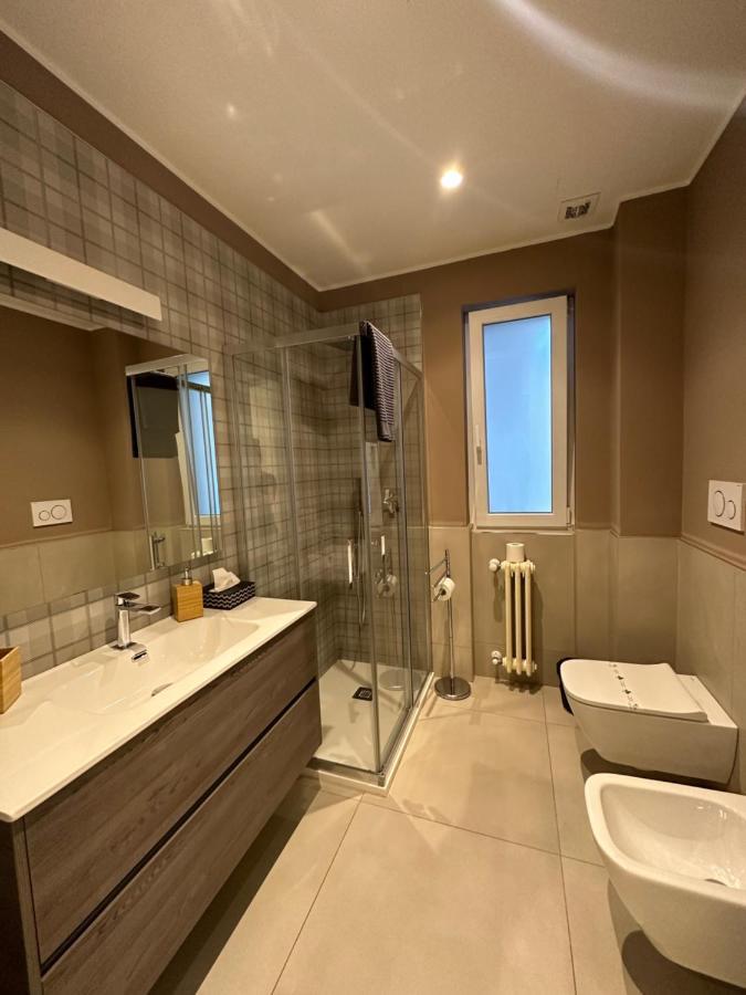 Apartments Ennio Top Class Bari Bagian luar foto