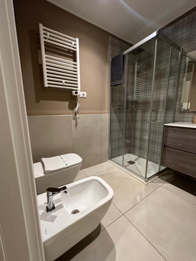 Apartments Ennio Top Class Bari Bagian luar foto
