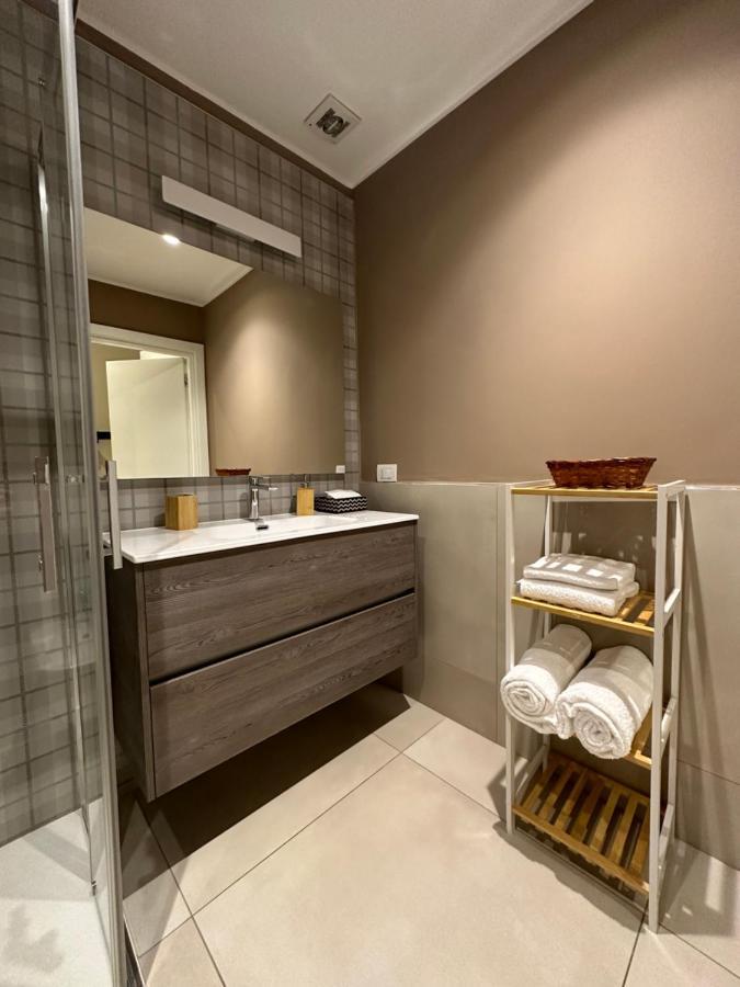 Apartments Ennio Top Class Bari Bagian luar foto