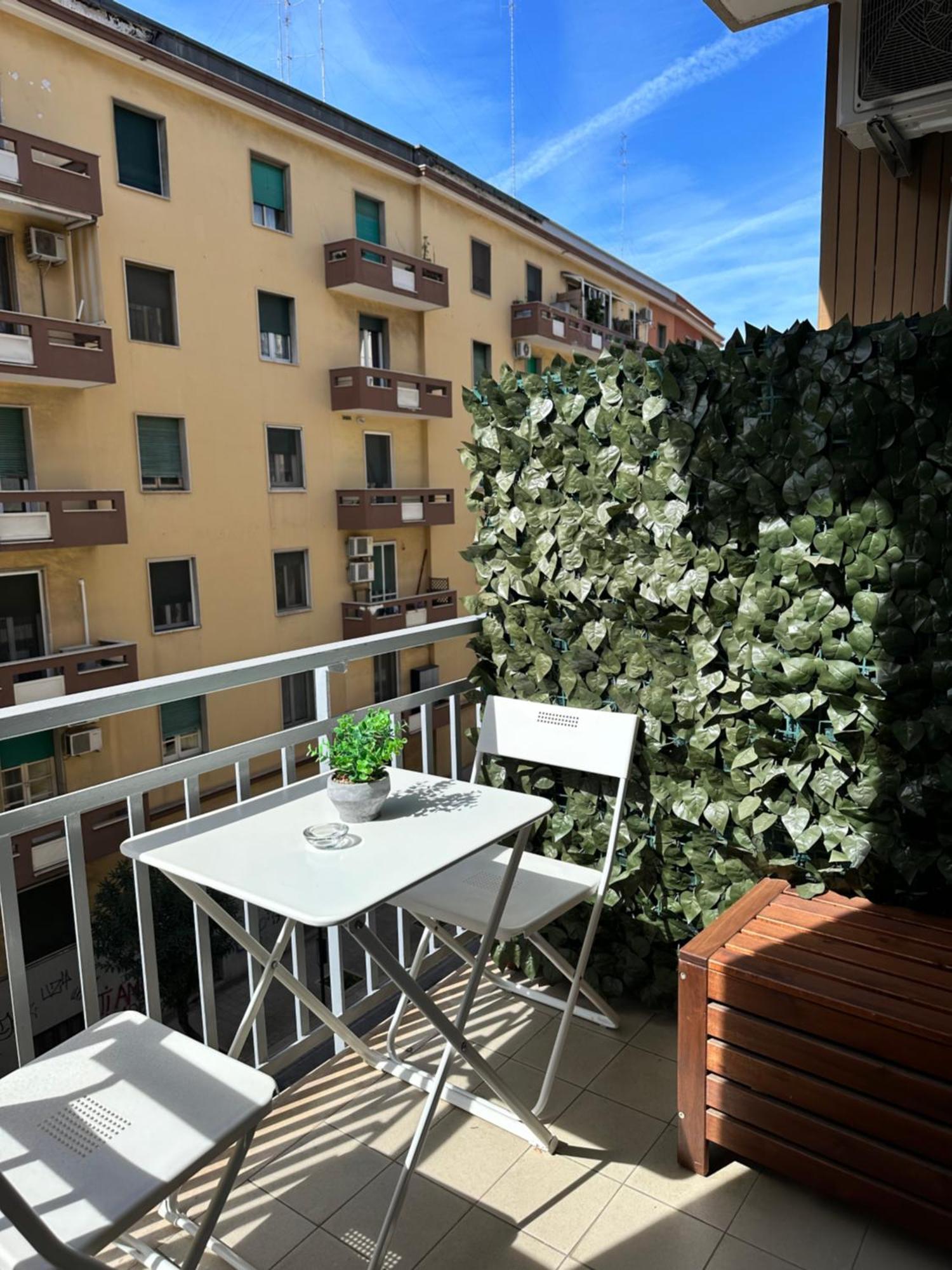 Apartments Ennio Top Class Bari Bagian luar foto